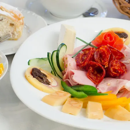 Hotel Eco Friendly Dália 4*