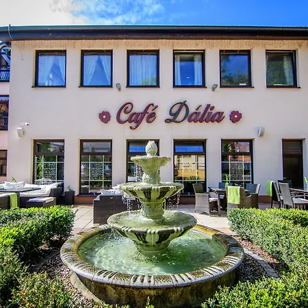 Eco Friendly Dalia Otel 4*