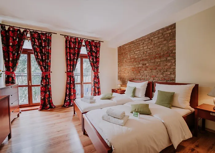 Hotel Eco Friendly Dália 4*