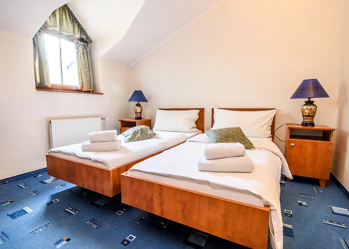 Eco Friendly Dália 4*